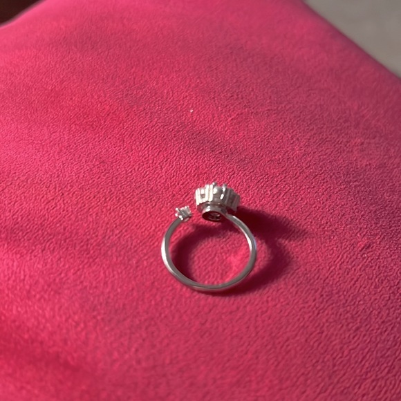 Spinner ring sterling silver plated , cz Diamond adjustable new!!! - Picture 9 of 9